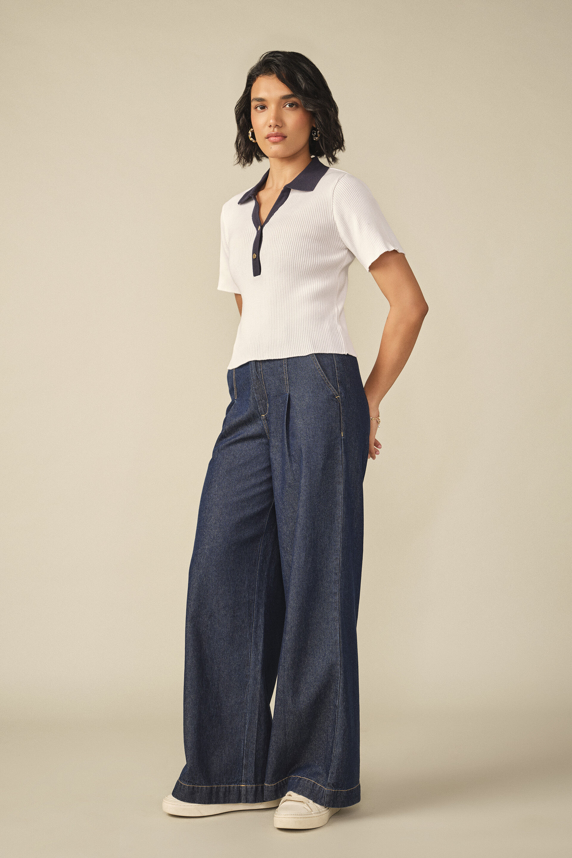 Collared T-shirt in Off White, Off White, image 3